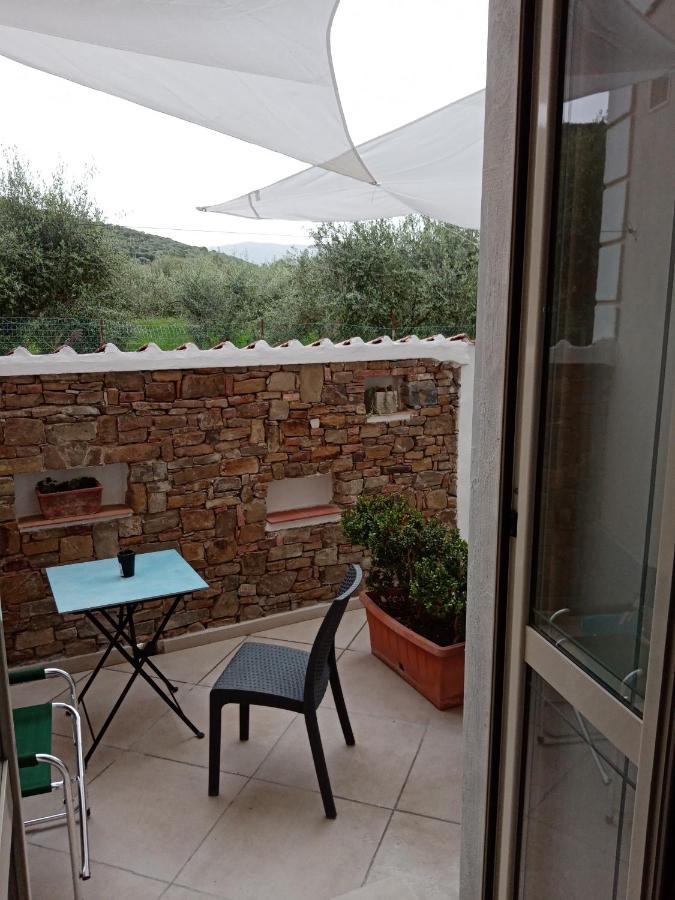 B&B Aurora'S House Castellabate Exterior photo